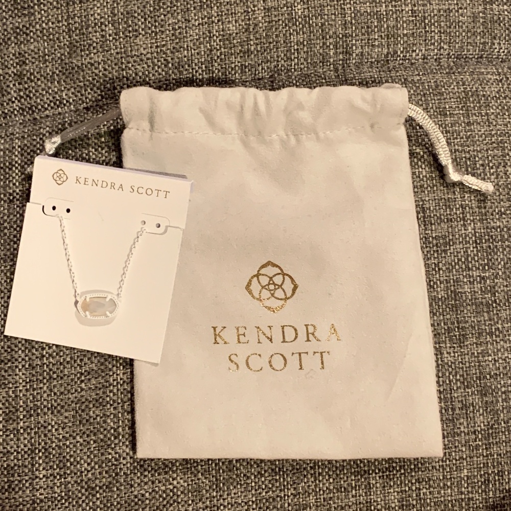 Kendra Scott Elisa Necklace